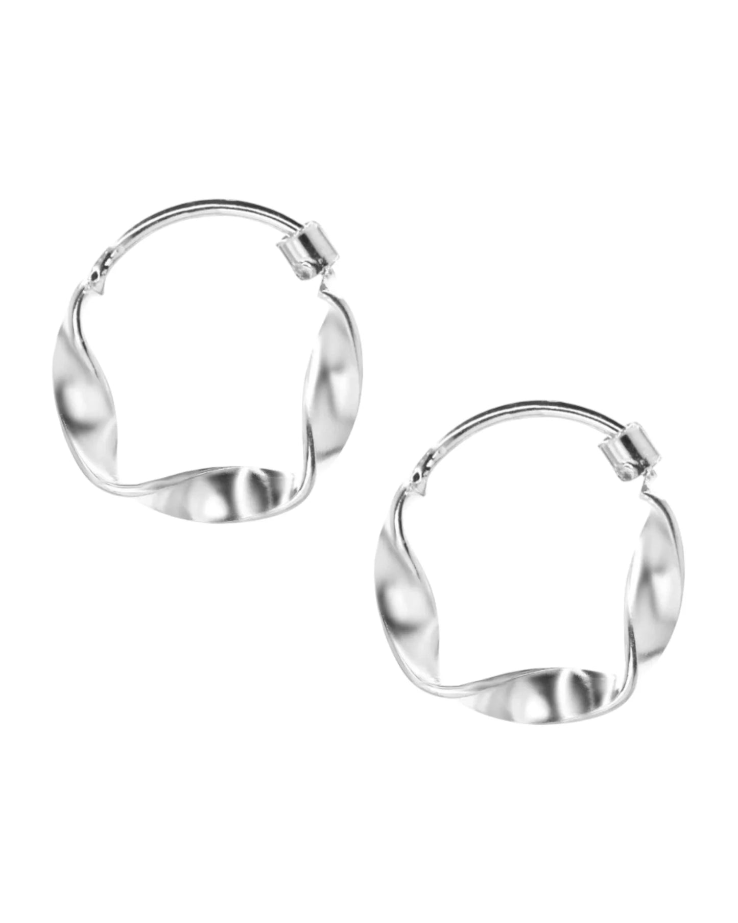 Argollas Onduladas Estilo Moderno