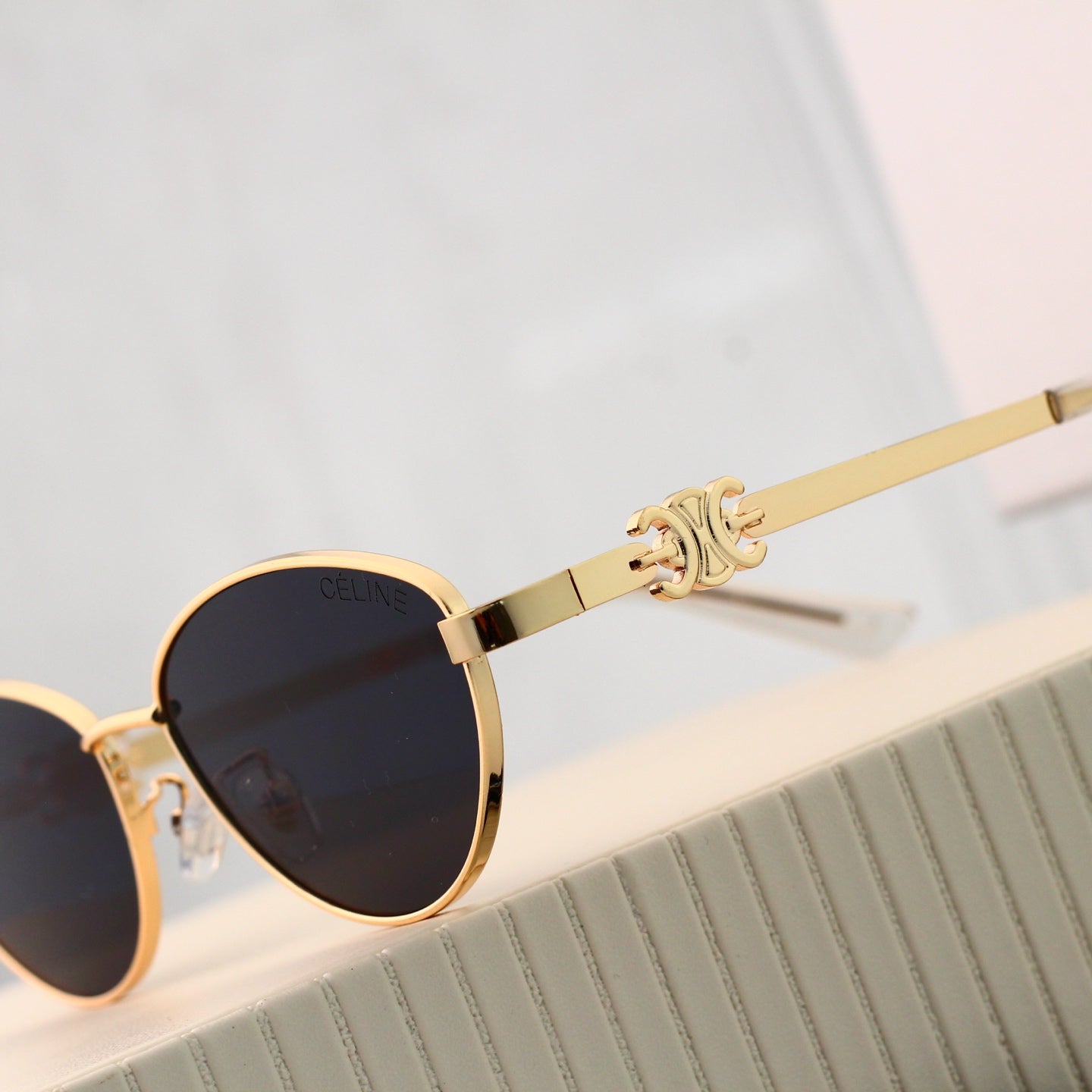 Gafas de Sol Ojo de Gato Tríomphe Doradas